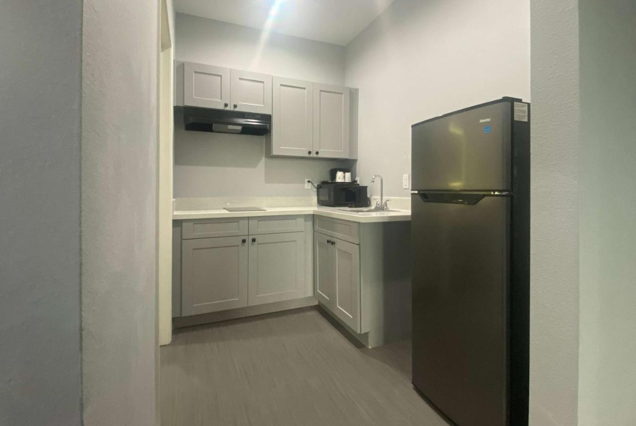 Baymont By Wyndham Freeport Texas Hotel Luaran gambar