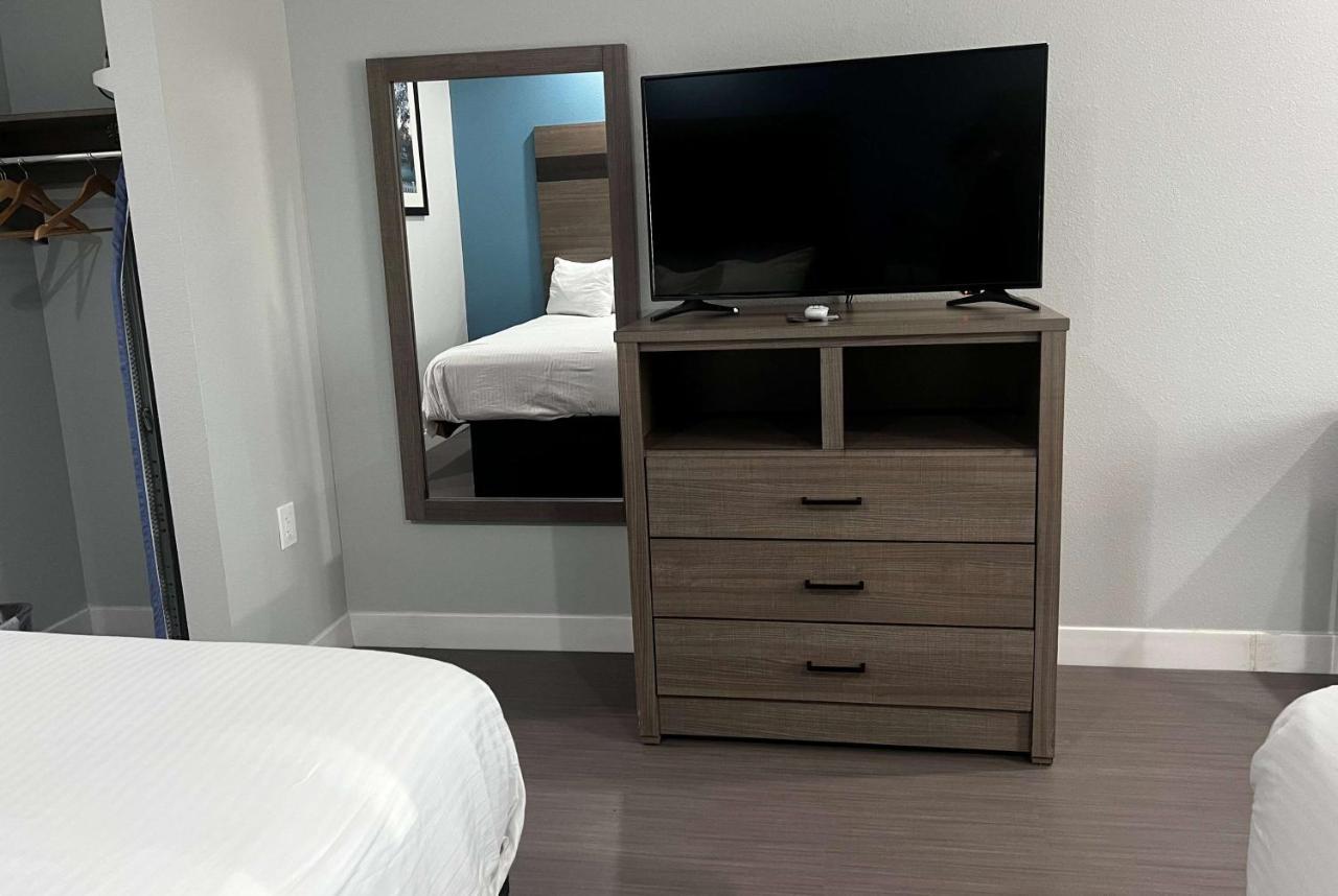 Baymont By Wyndham Freeport Texas Hotel Luaran gambar