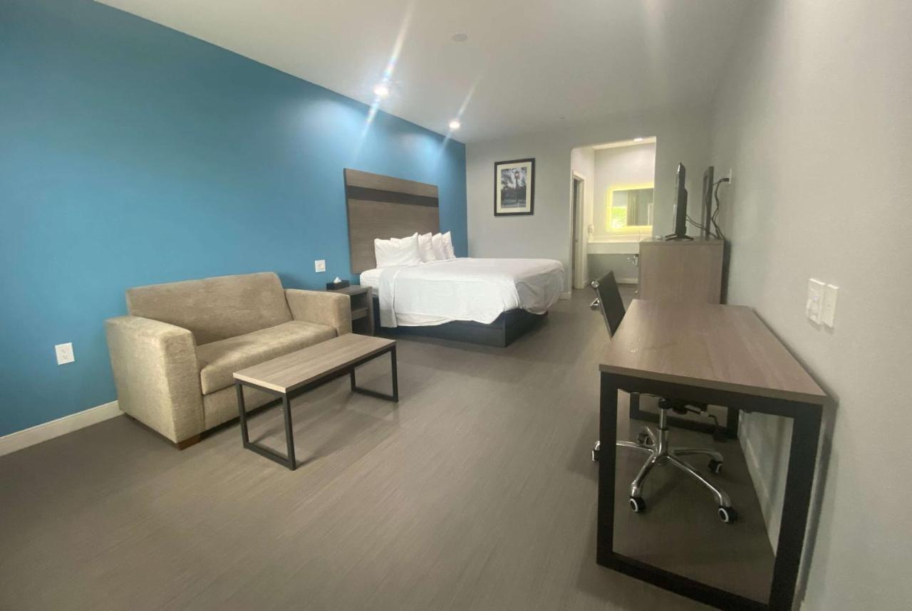 Baymont By Wyndham Freeport Texas Hotel Luaran gambar
