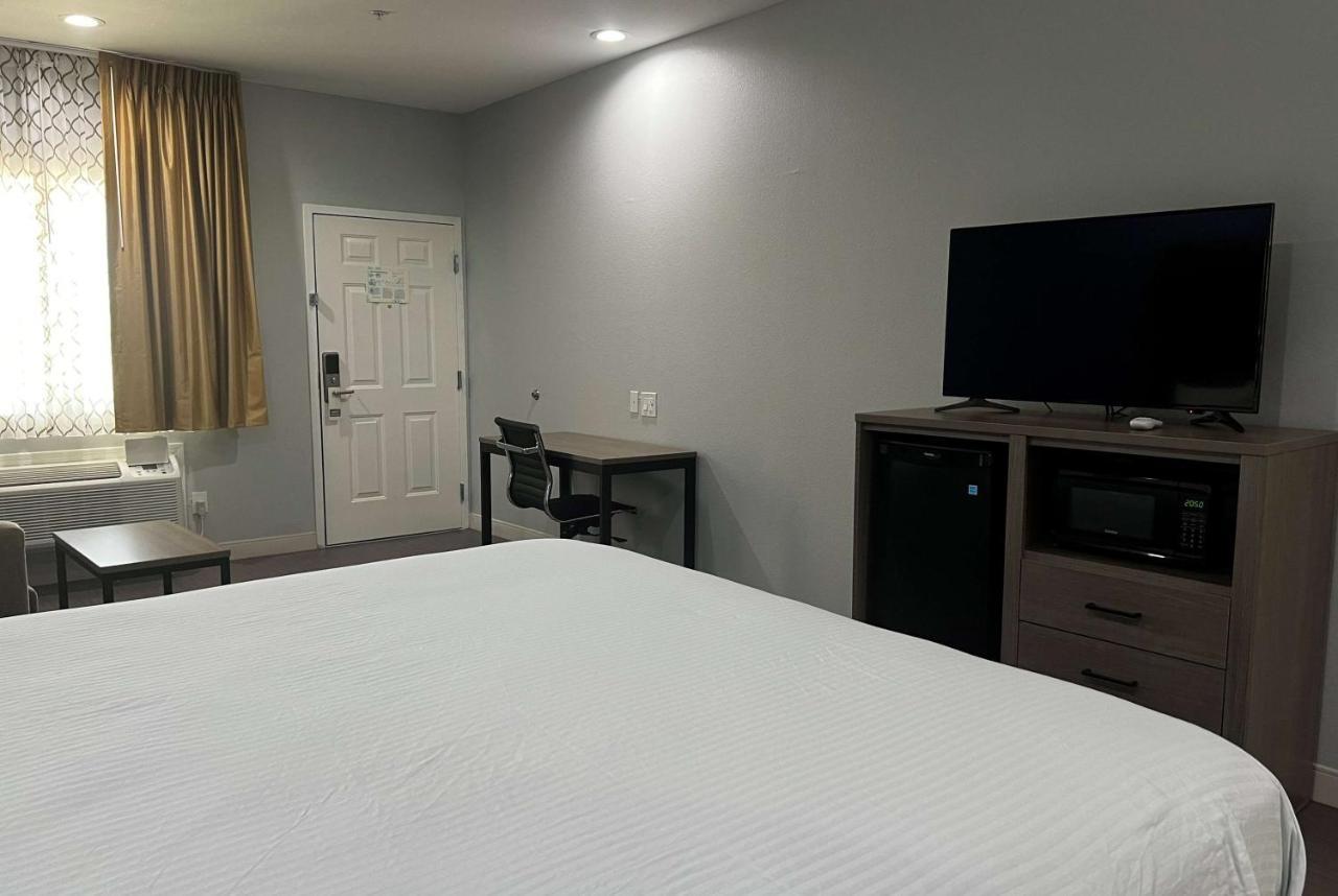 Baymont By Wyndham Freeport Texas Hotel Luaran gambar