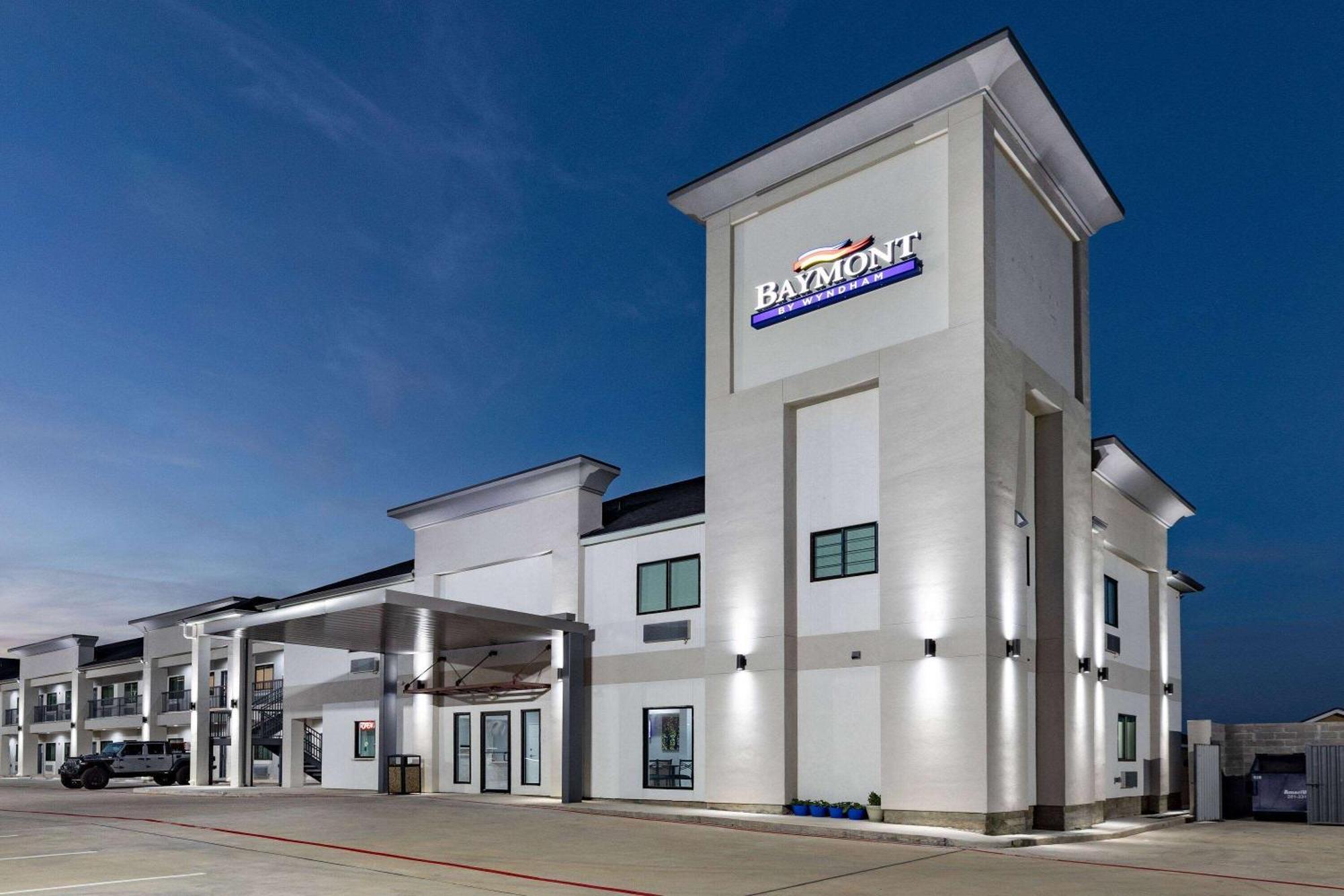 Baymont By Wyndham Freeport Texas Hotel Luaran gambar